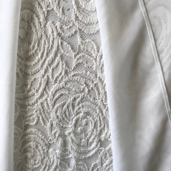 Ladies Dressy Top - Picture 4 of 7